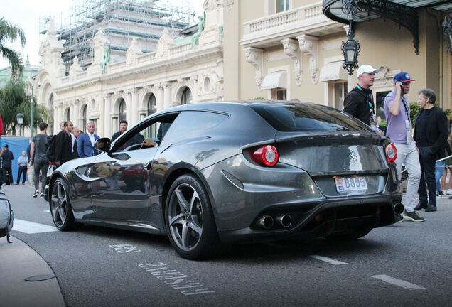 Ferrari FF