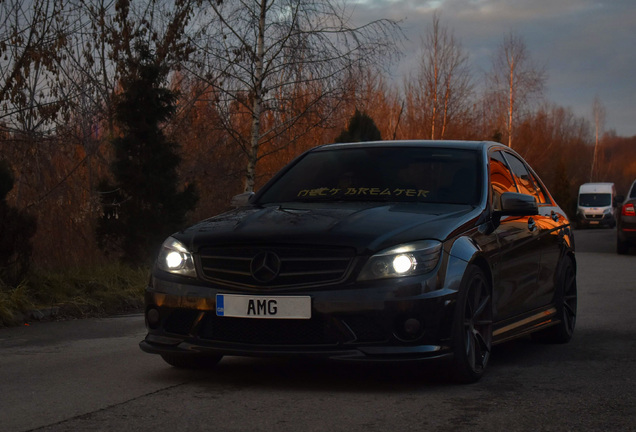 Mercedes-Benz Kleemann C 63 AMG