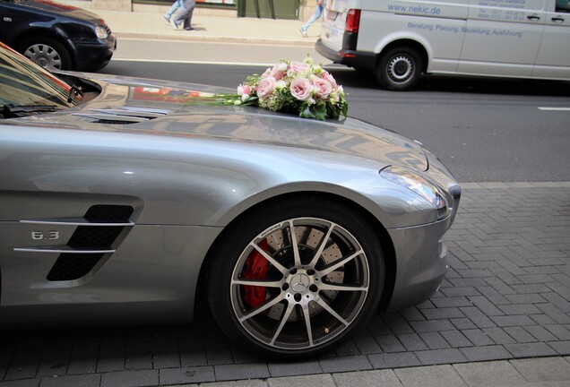 Mercedes-Benz SLS AMG Roadster