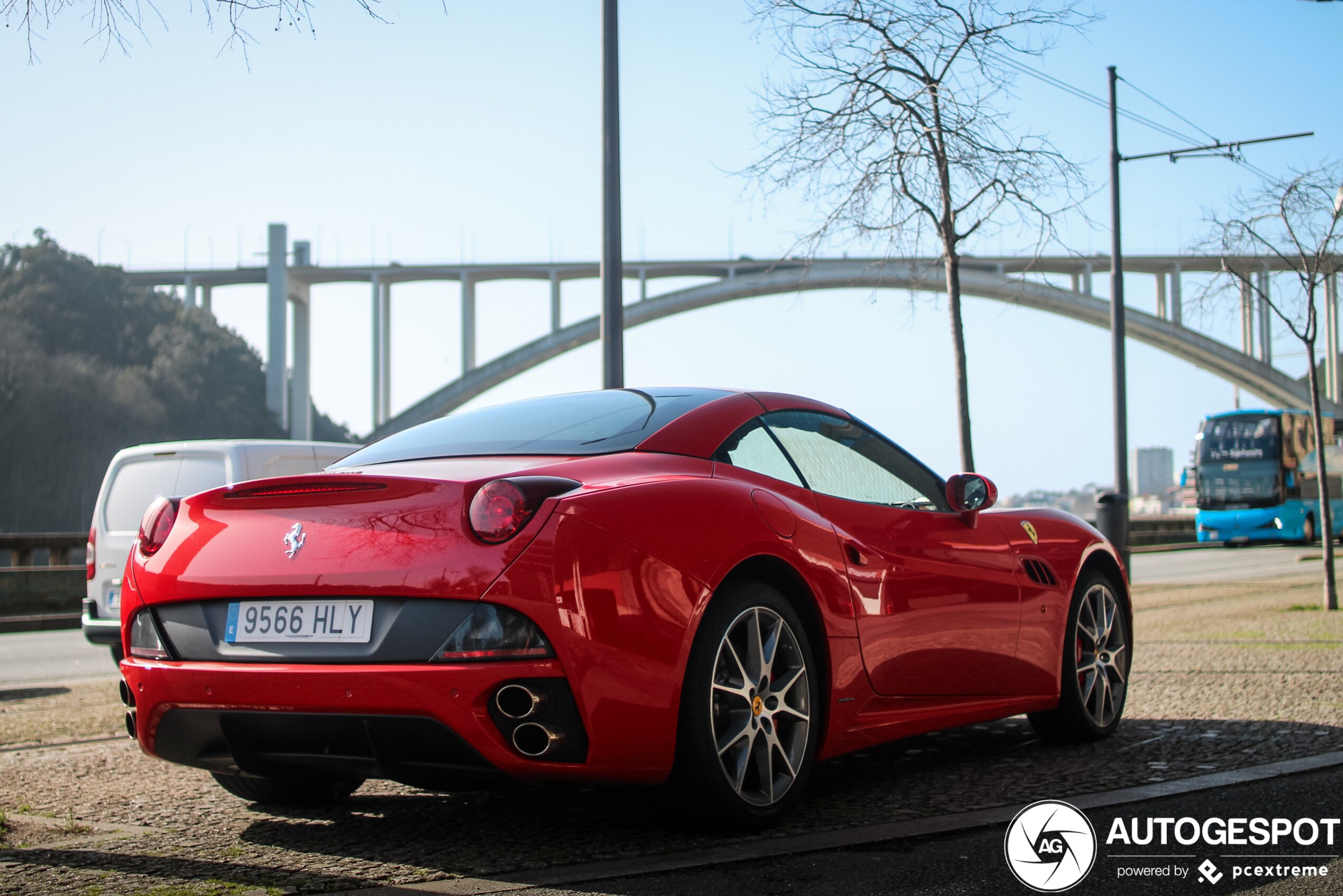 Ferrari California