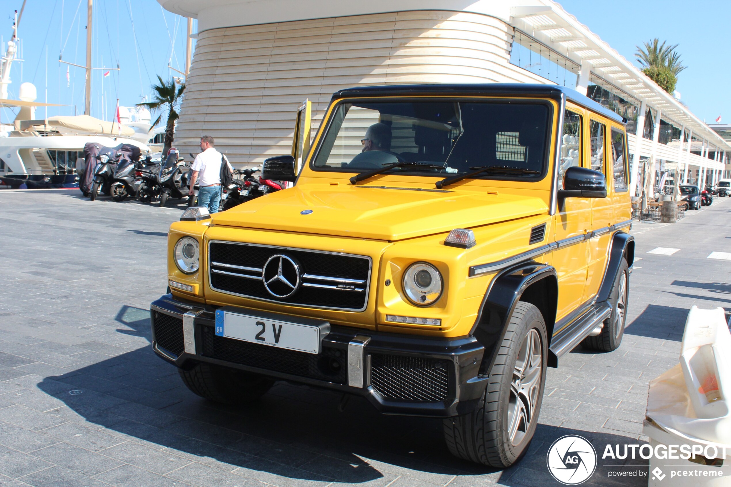 Mercedes-Benz G 63 AMG Crazy Color Edition