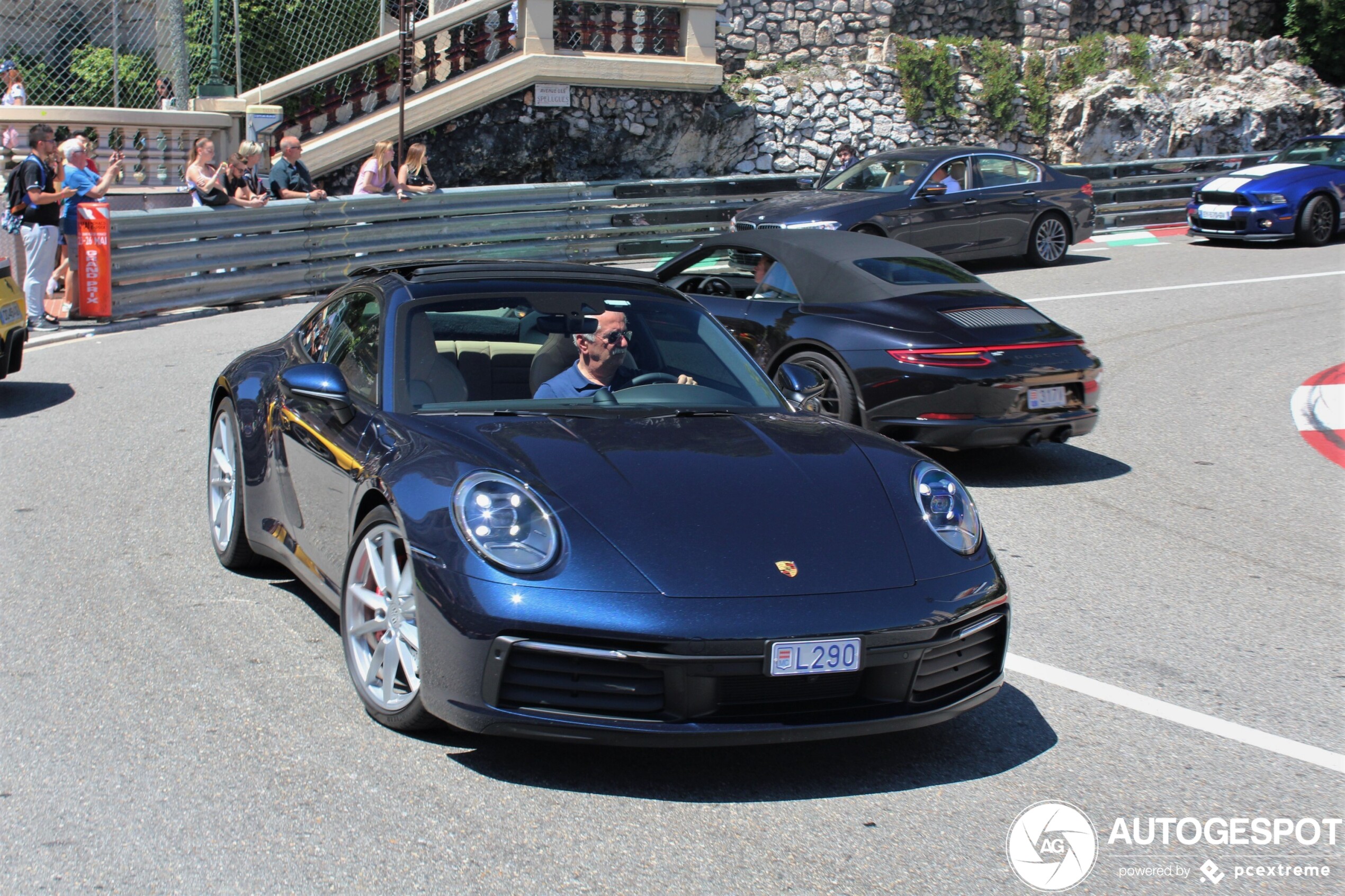 Porsche 992 Carrera 4S