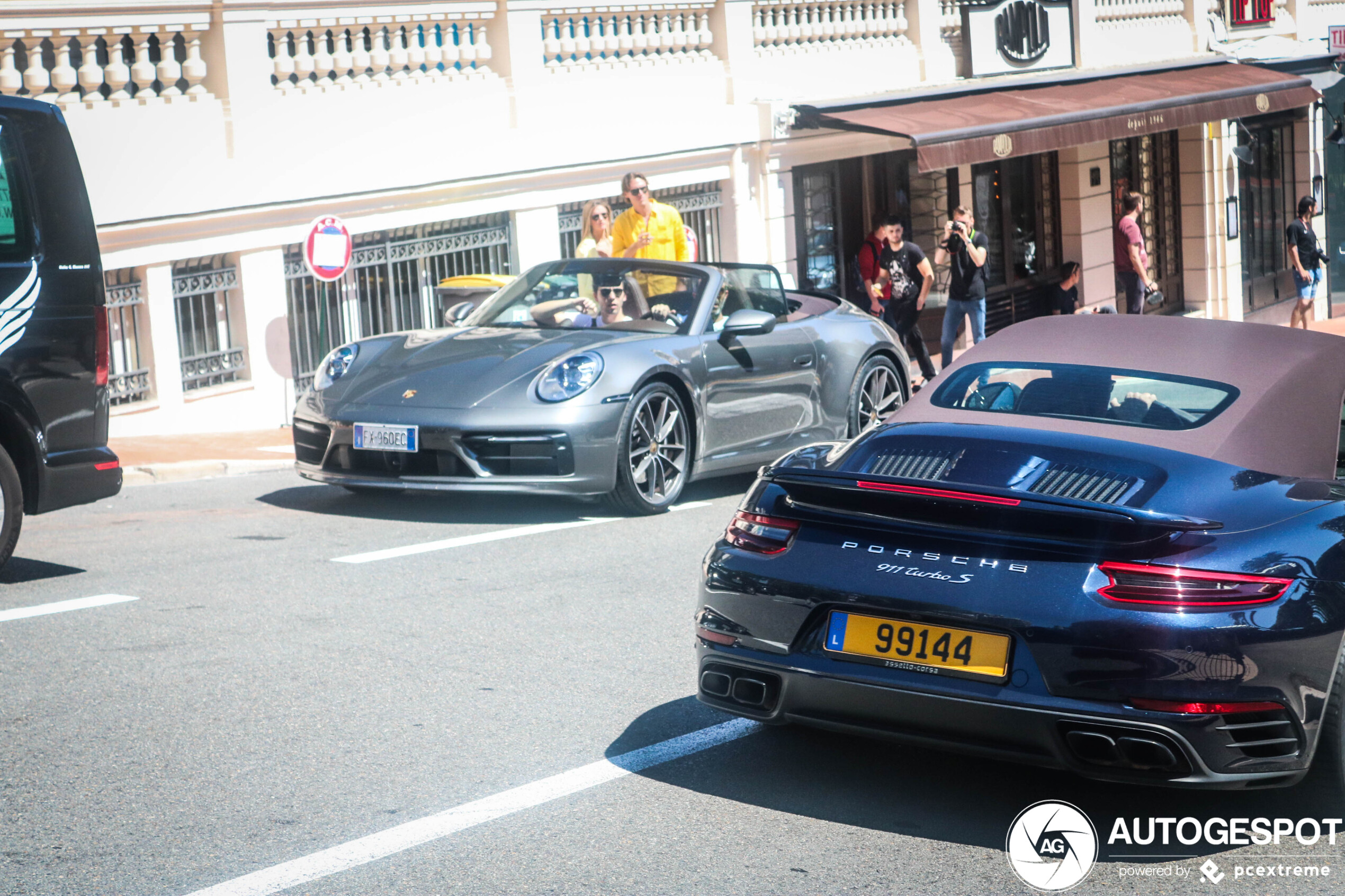 Porsche 992 Carrera 4S Cabriolet