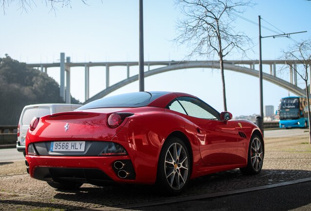 Ferrari California