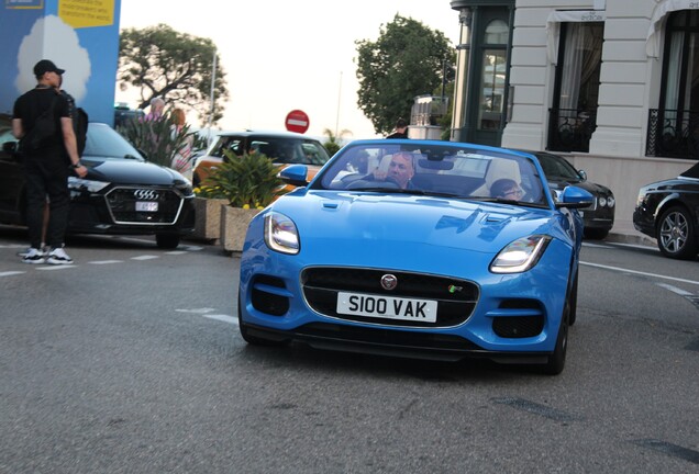 Jaguar F-TYPE R Convertible 2017