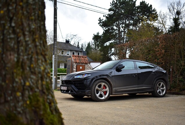 Lamborghini Urus