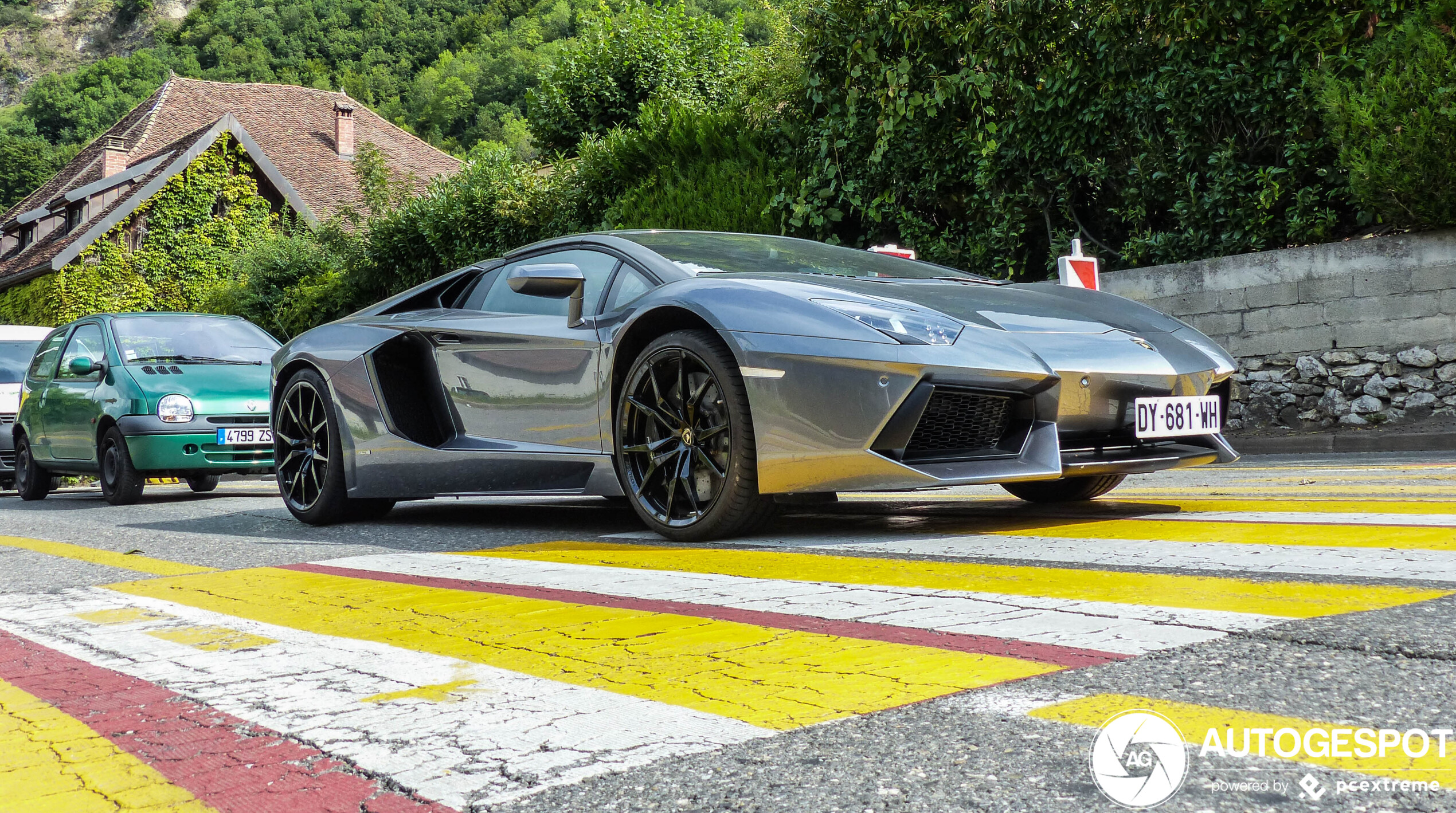 Lamborghini Aventador LP700-4 Roadster