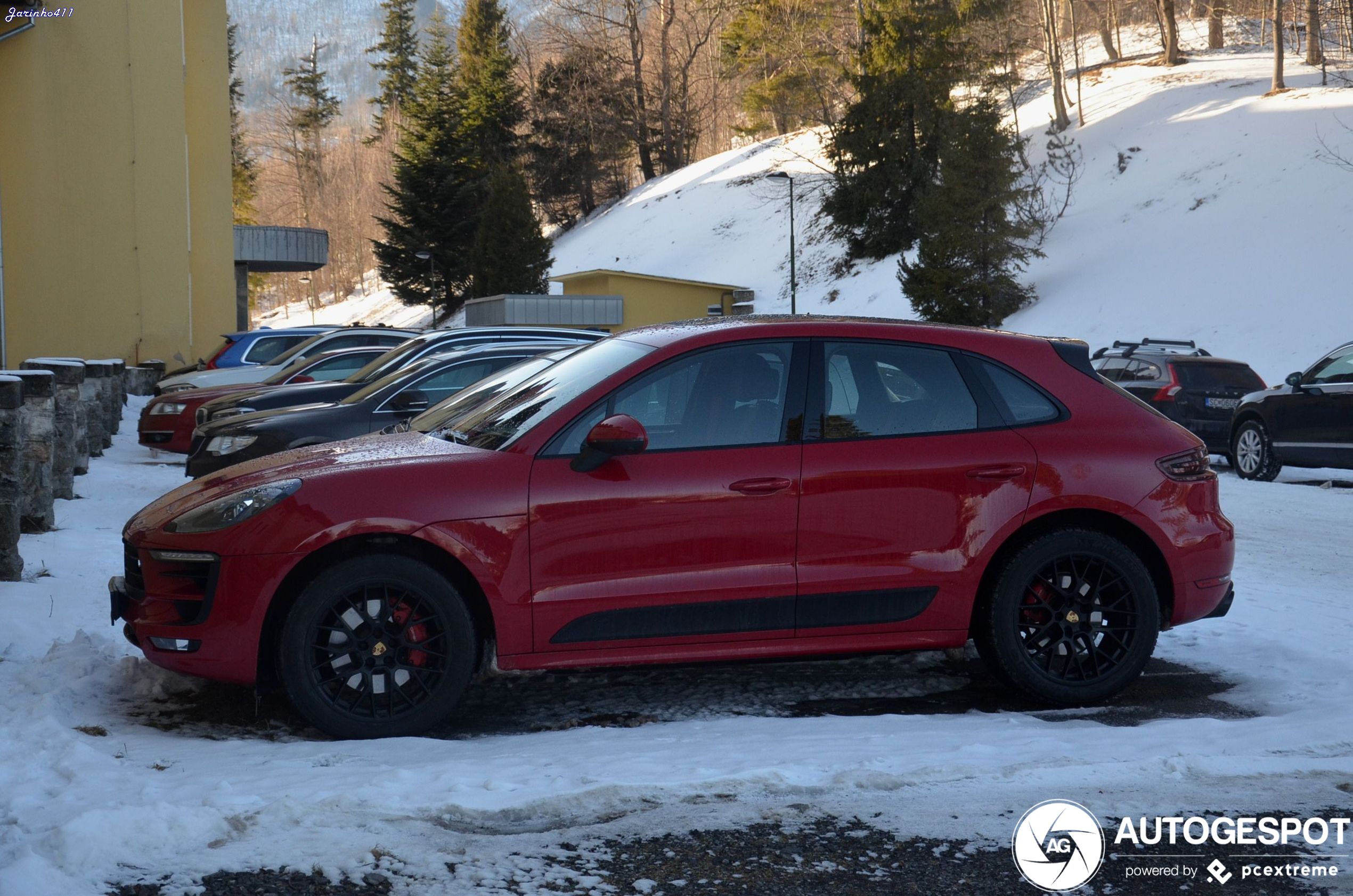 Porsche 95B Macan GTS