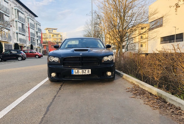 Dodge Charger SRT-8