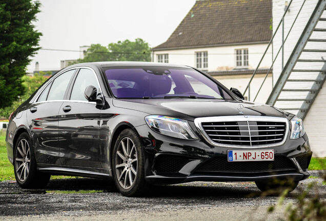 Mercedes-Benz S 63 AMG V222