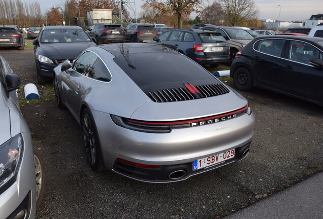 Porsche 992 Carrera 4S