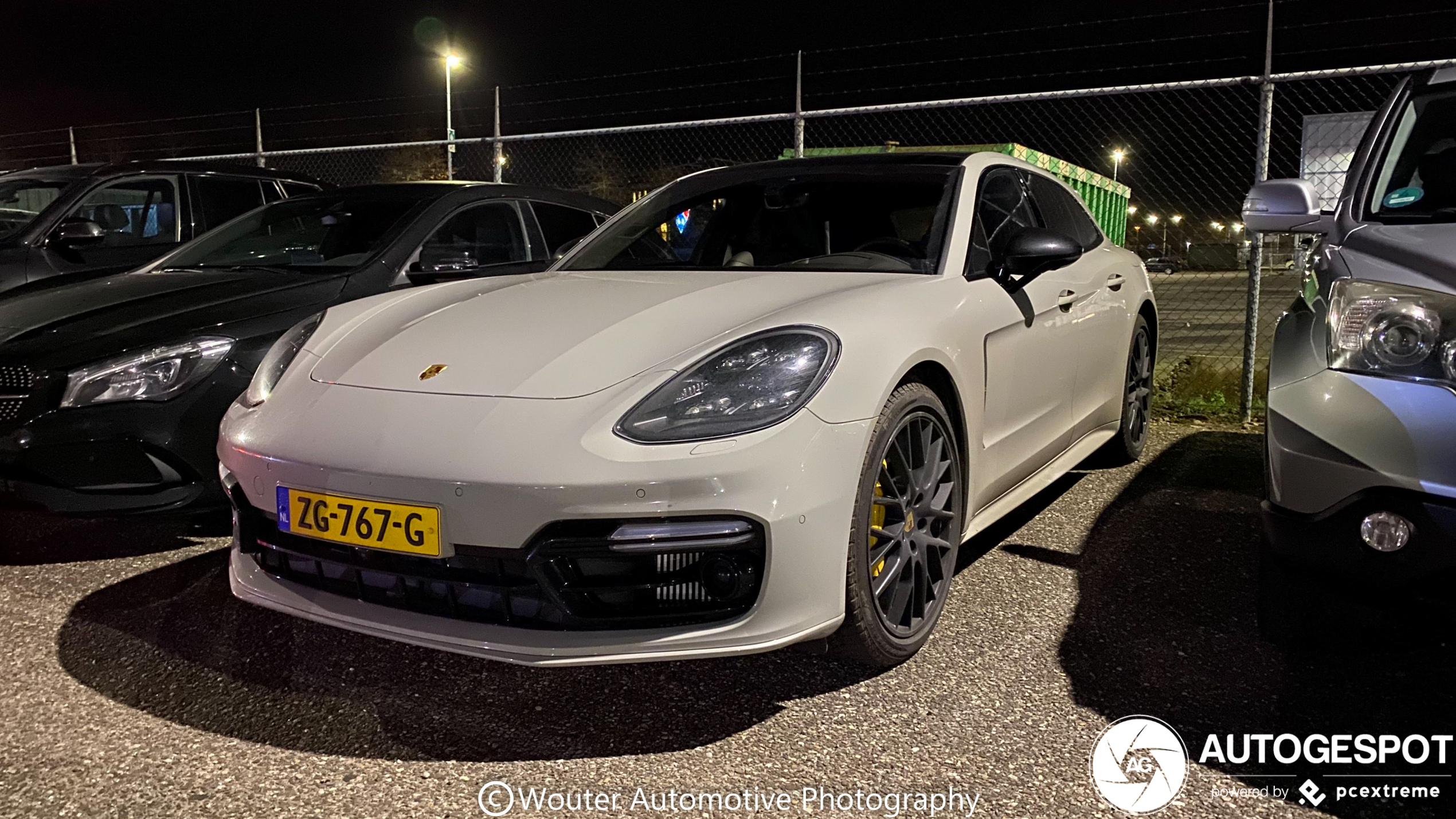 Porsche 971 Panamera Turbo S E-Hybrid Sport Turismo