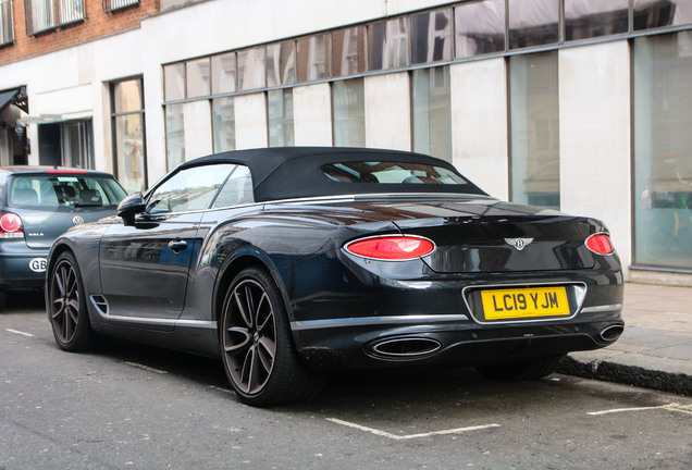 Bentley Continental GTC 2019