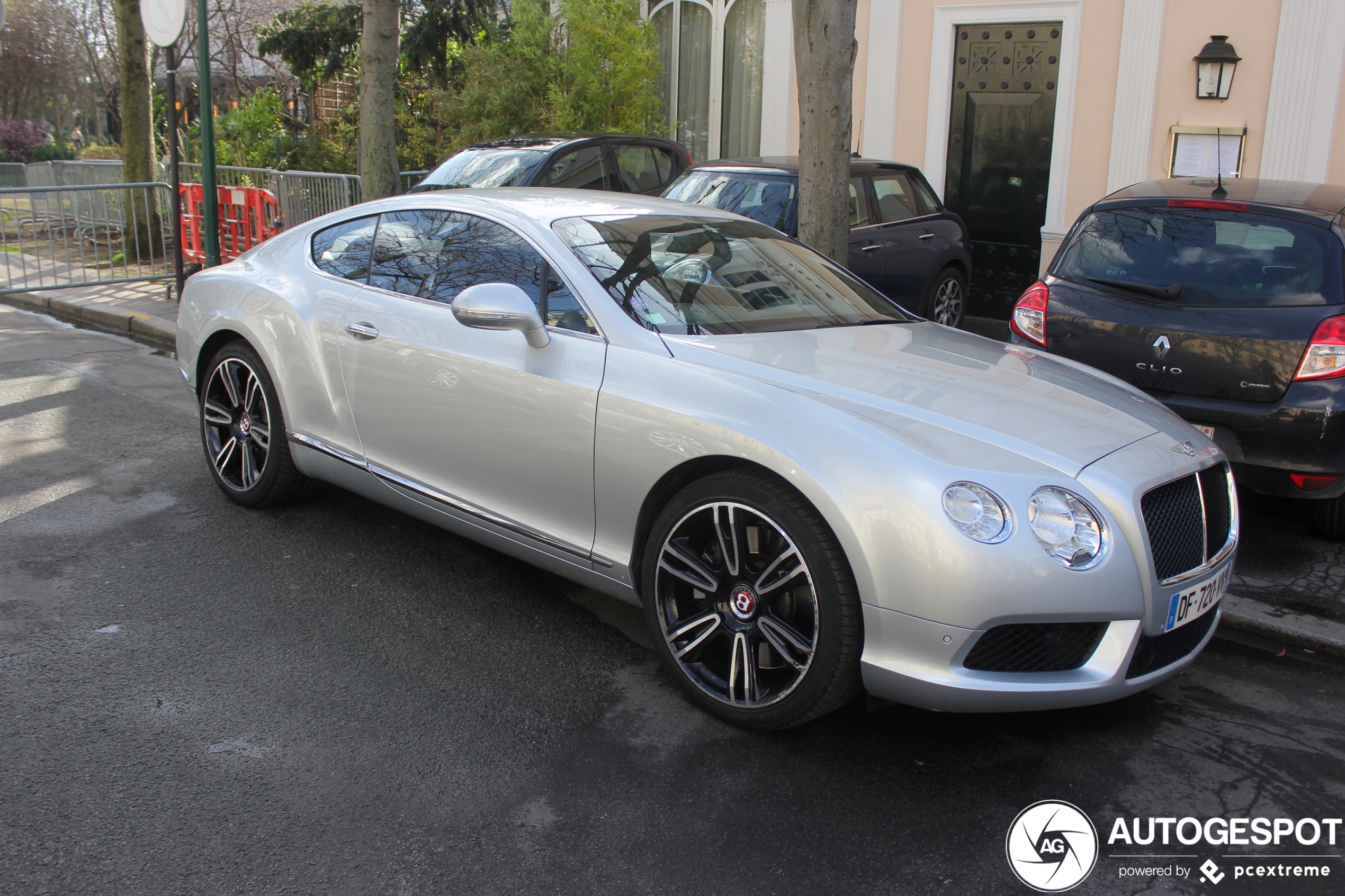 Bentley Continental GT V8