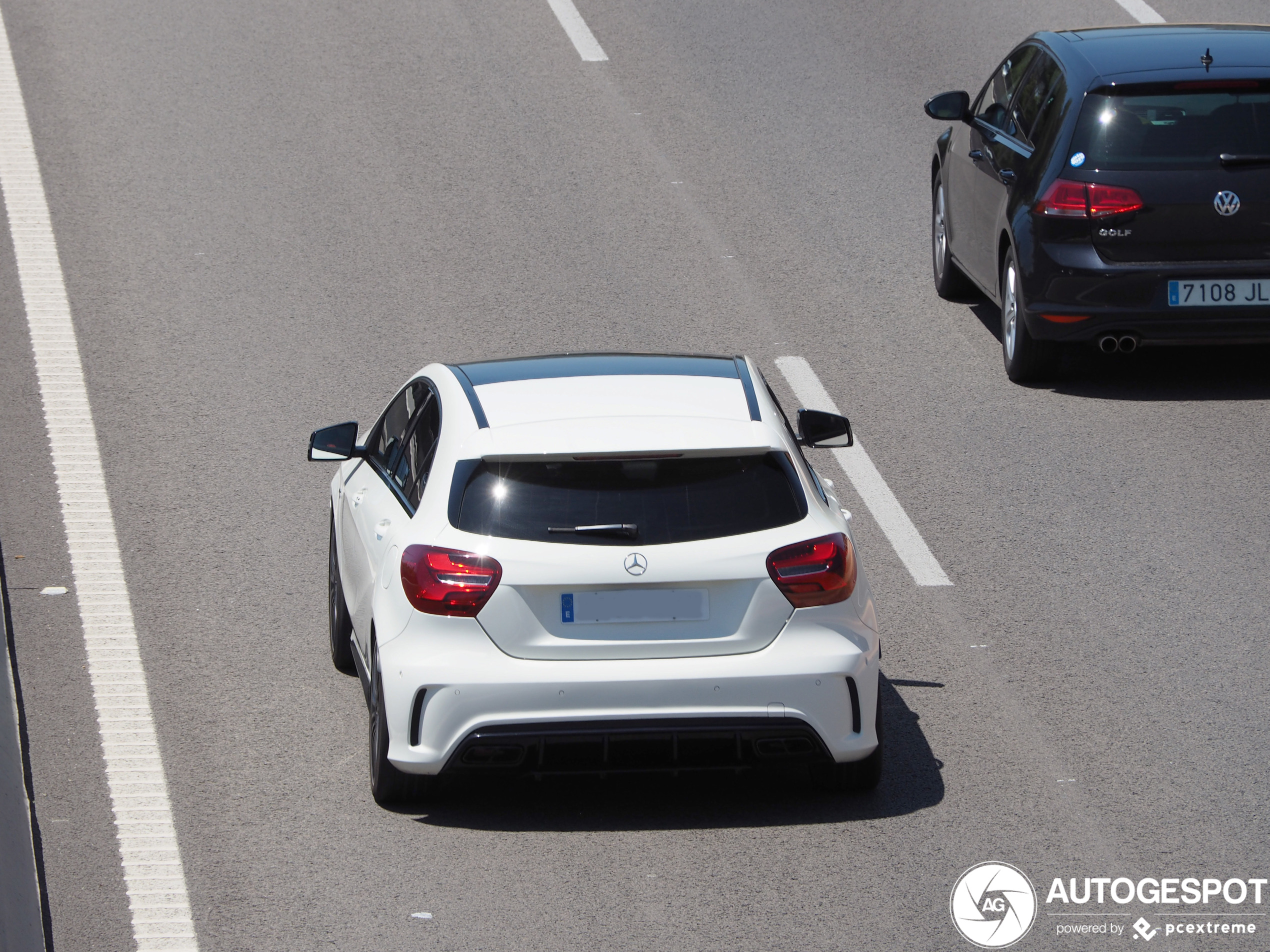 Mercedes-AMG A 45 W176 2015