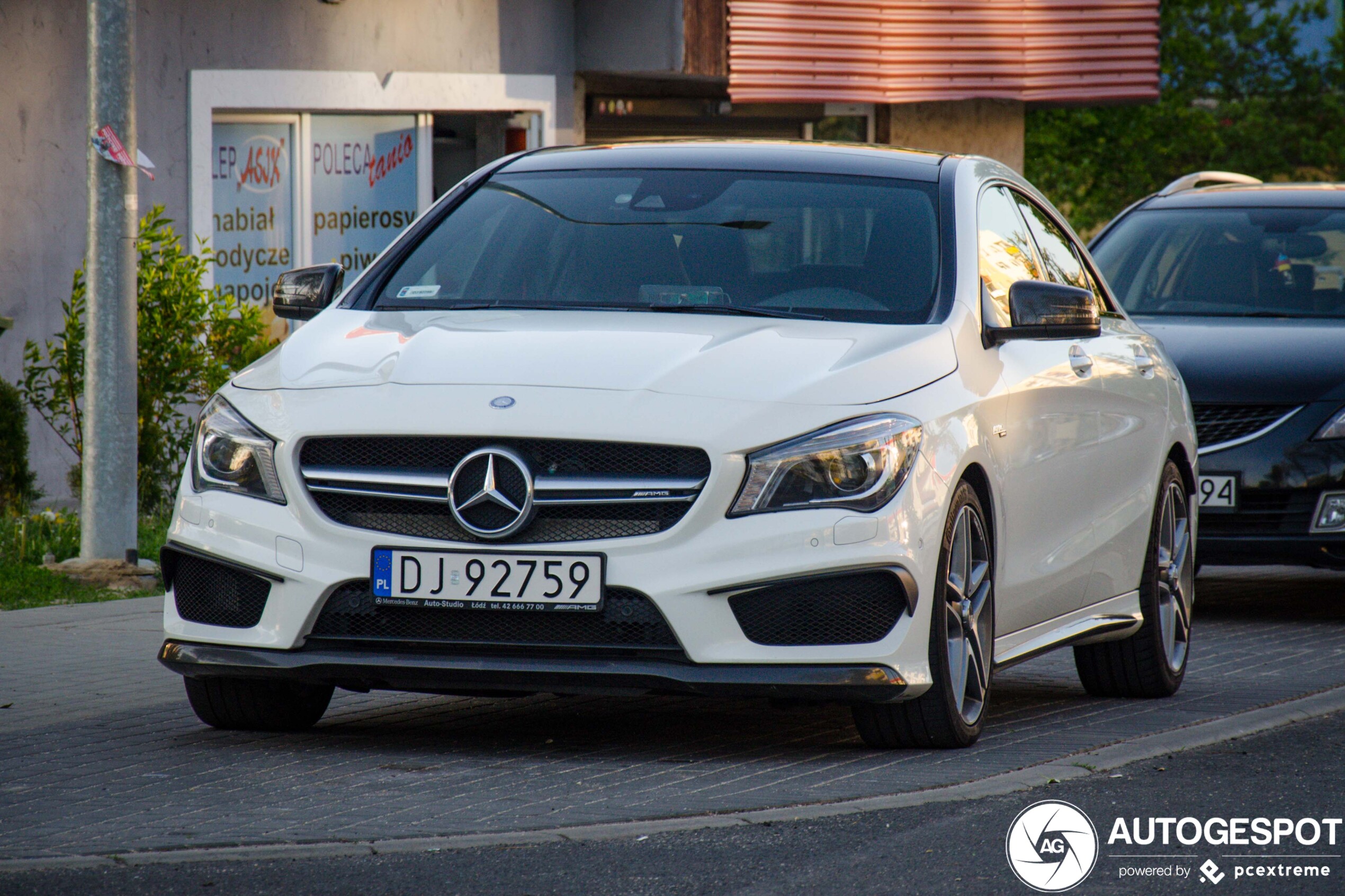 Mercedes-Benz CLA 45 AMG C117