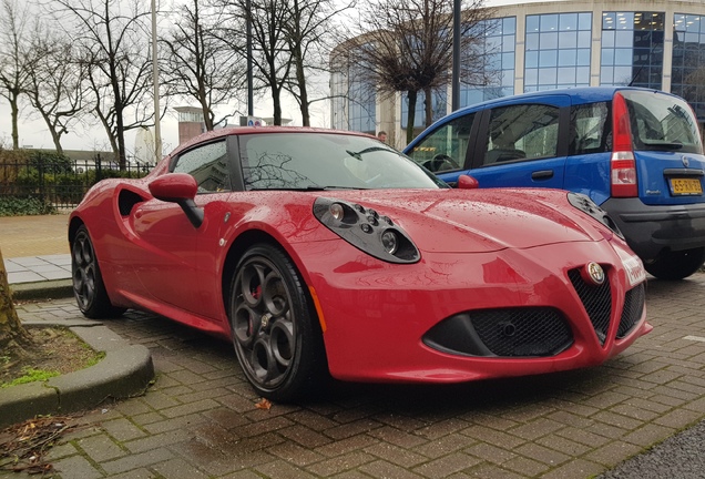 Alfa Romeo 4C Coupé