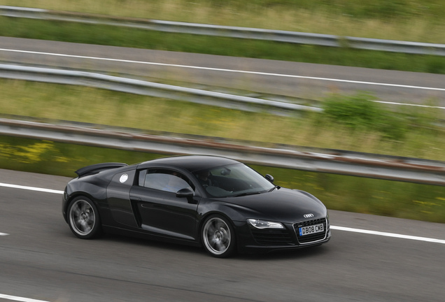 Audi R8