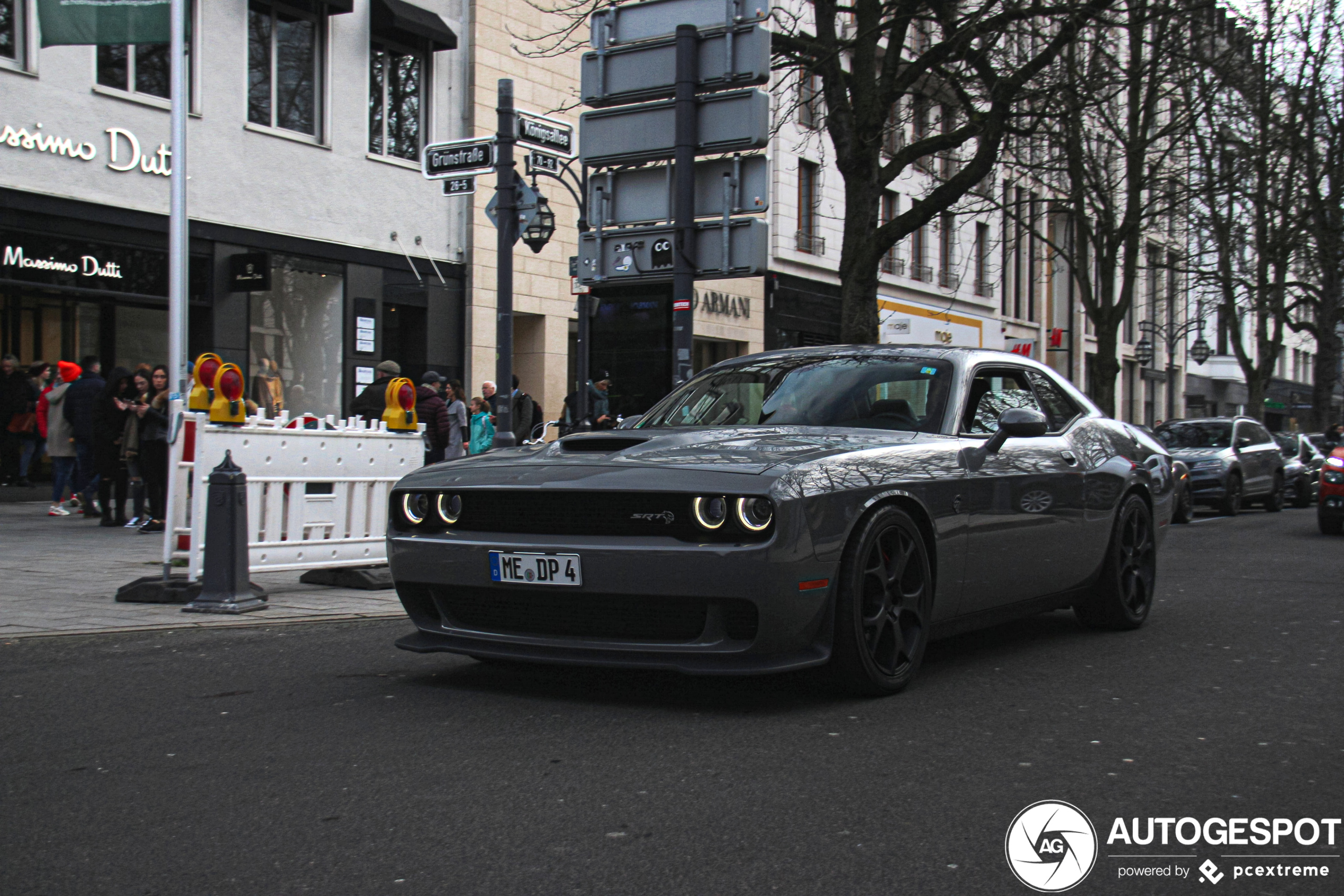 Dodge Challenger SRT Hellcat