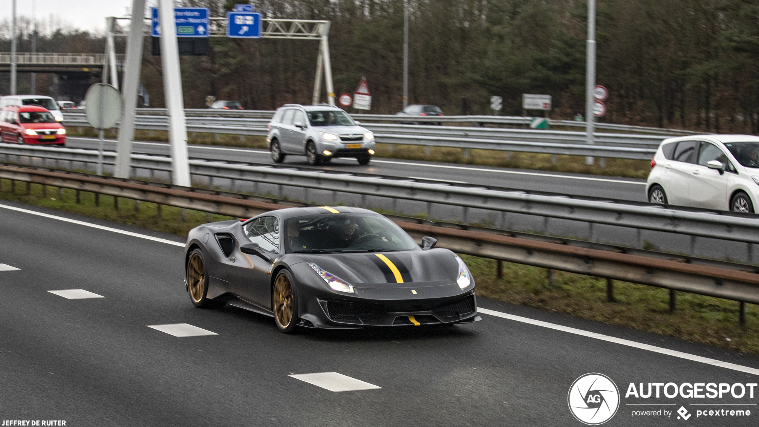 Ferrari 488 Pista