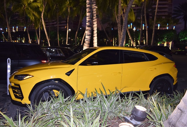 Lamborghini Urus