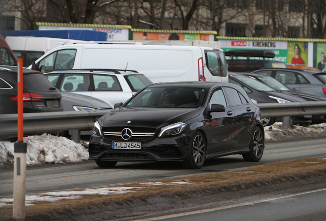 Mercedes-AMG A 45 W176 2015