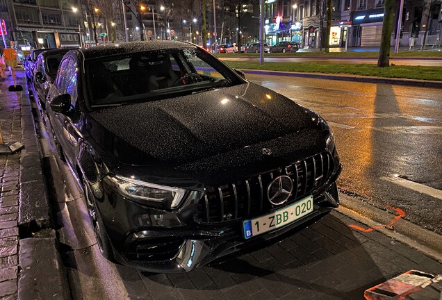 Mercedes-AMG A 45 S W177