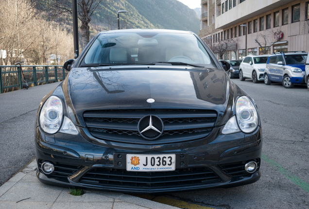 Mercedes-Benz R 63 AMG