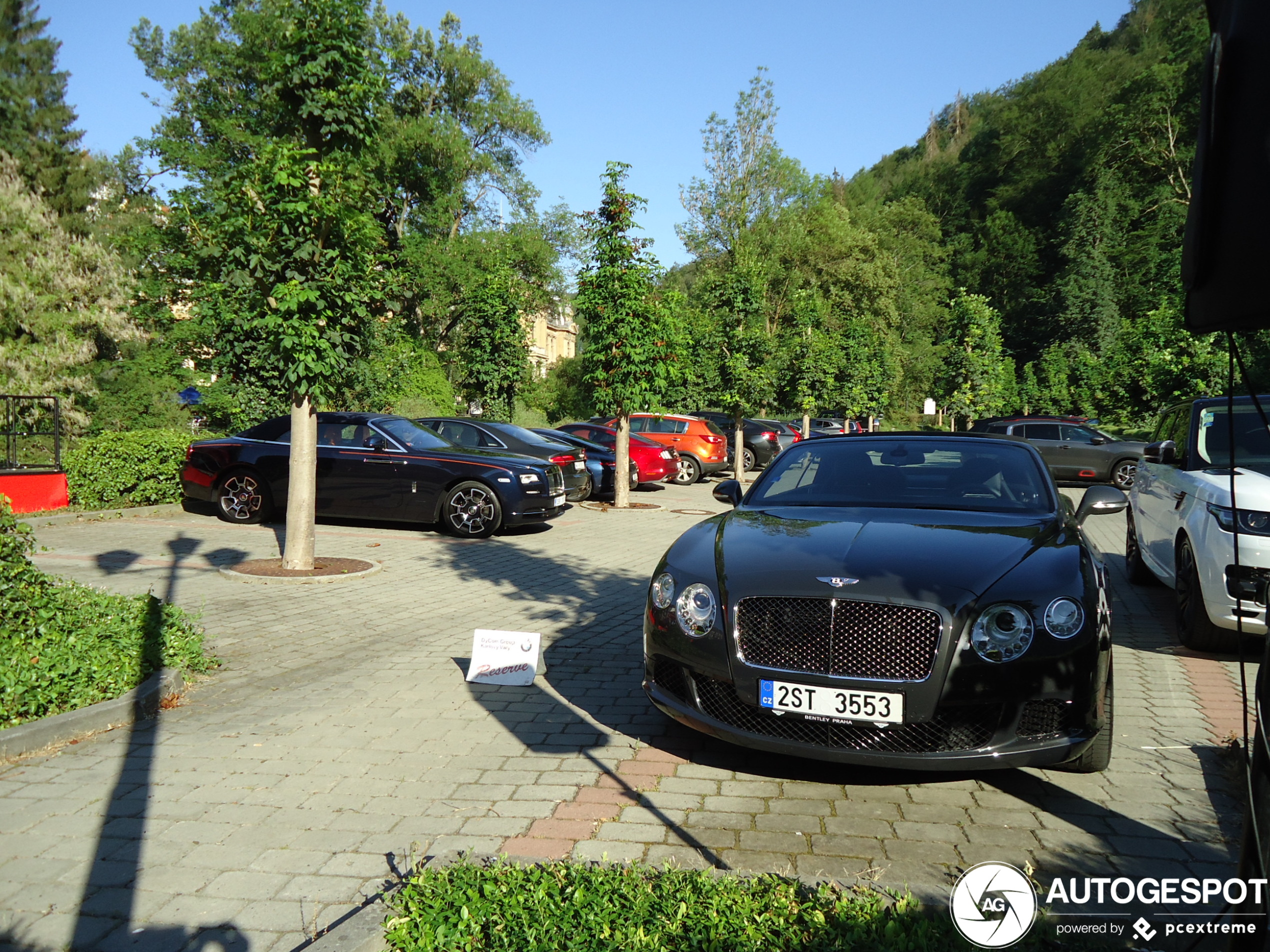 Bentley Continental GTC 2012