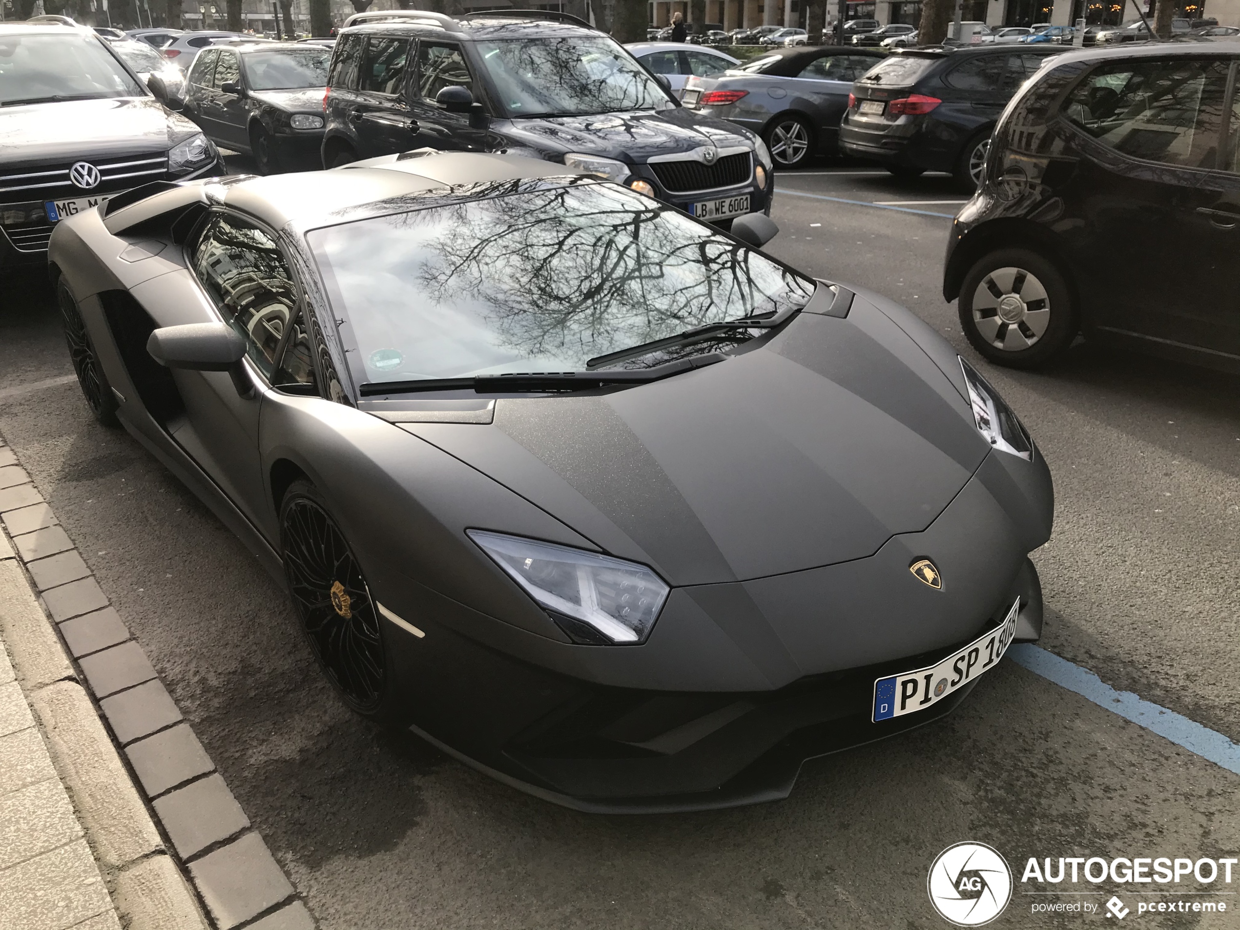 Lamborghini Aventador S LP740-4 Roadster