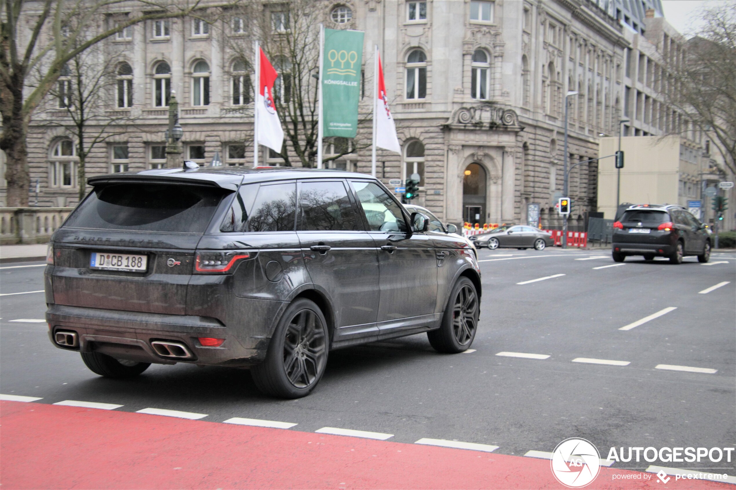 Land Rover Range Rover Sport SVR 2018