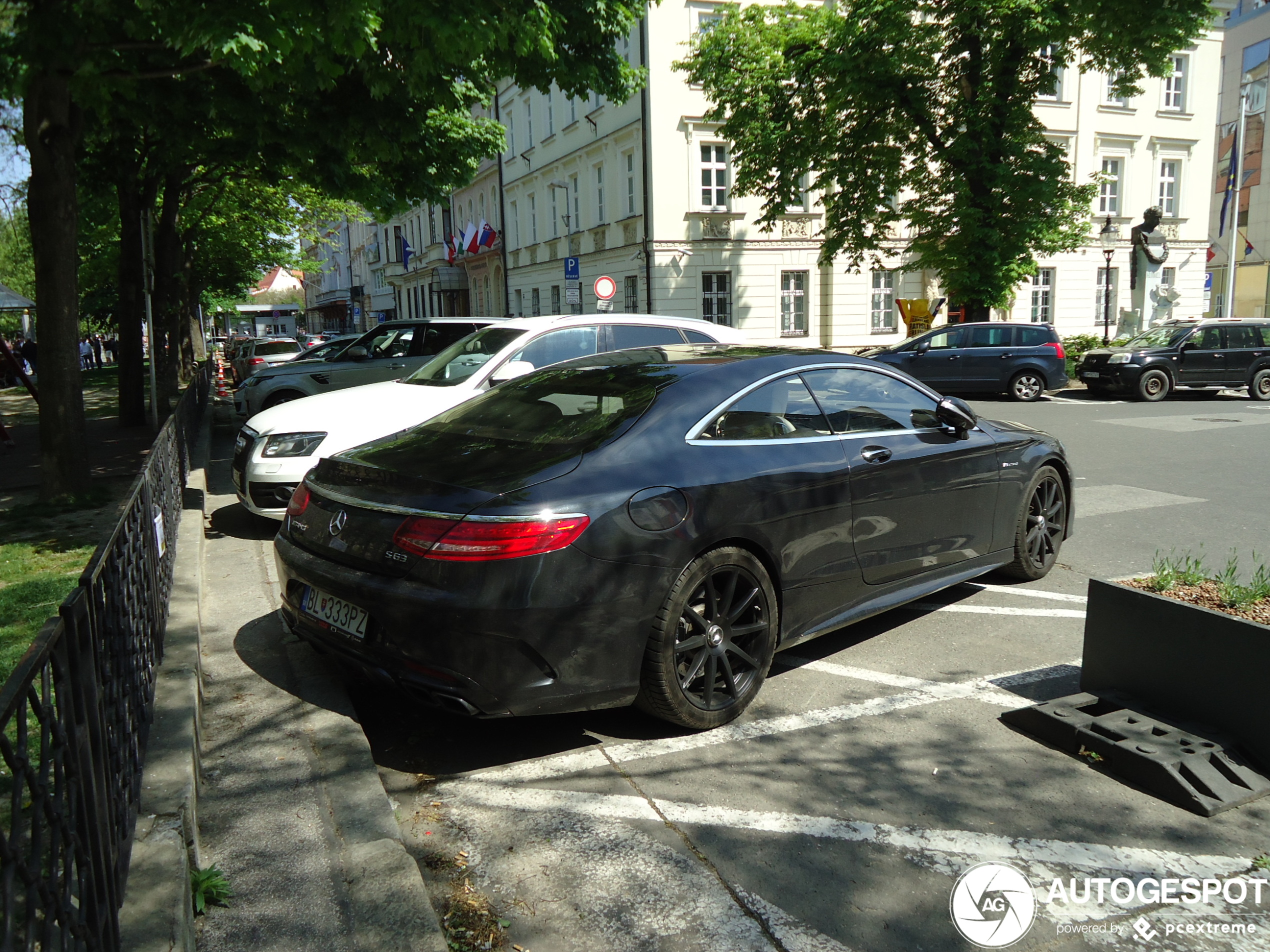 Mercedes-AMG S 63 Coupé C217