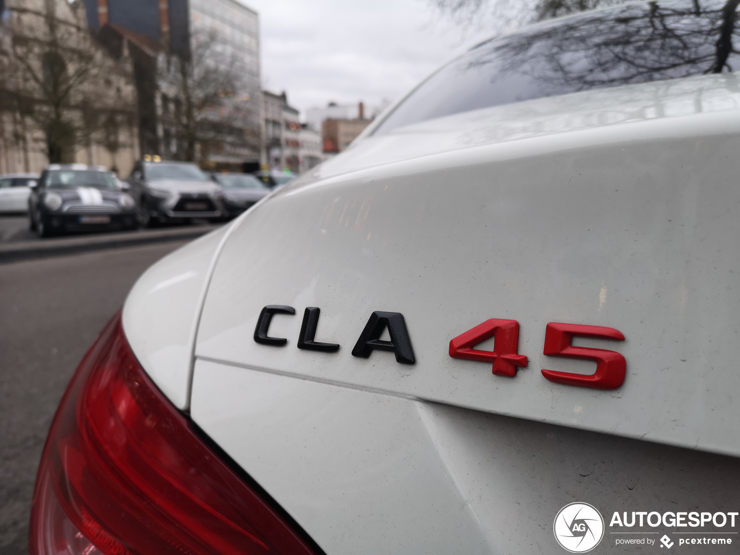 Mercedes-Benz CLA 45 AMG C117