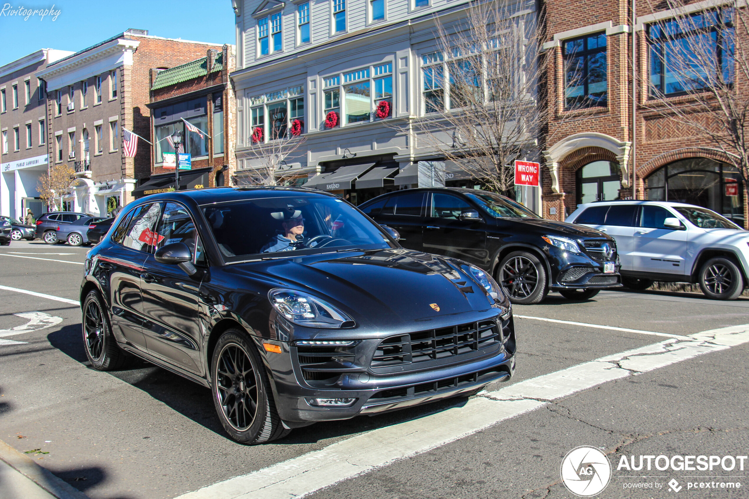 Porsche 95B Macan GTS