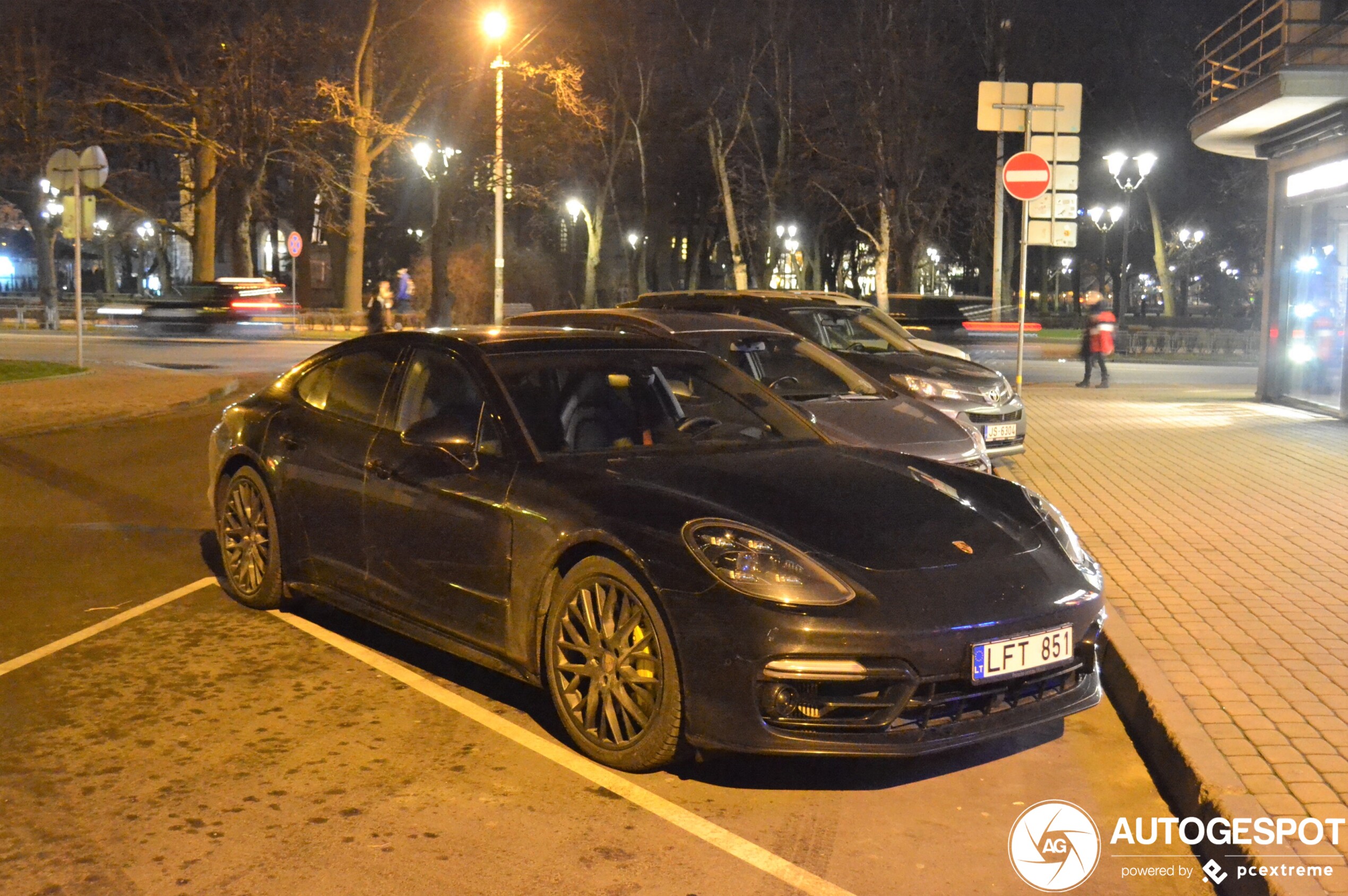 Porsche 971 Panamera GTS MkI