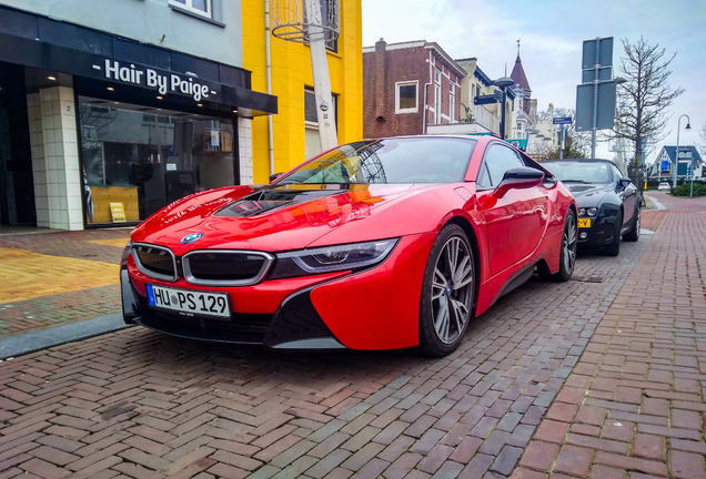 BMW i8 Protonic Red Edition