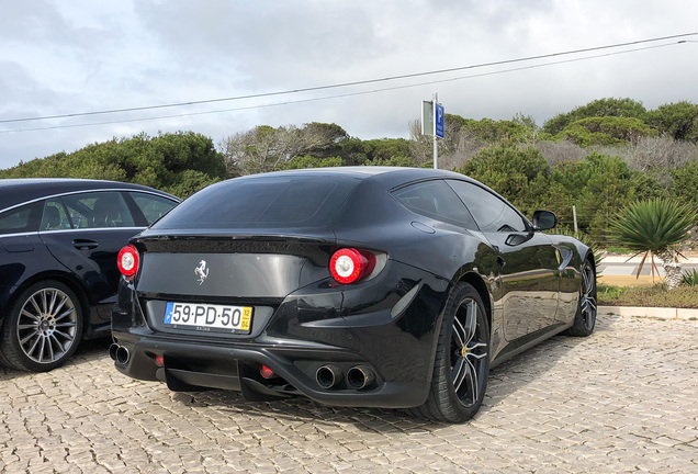 Ferrari FF