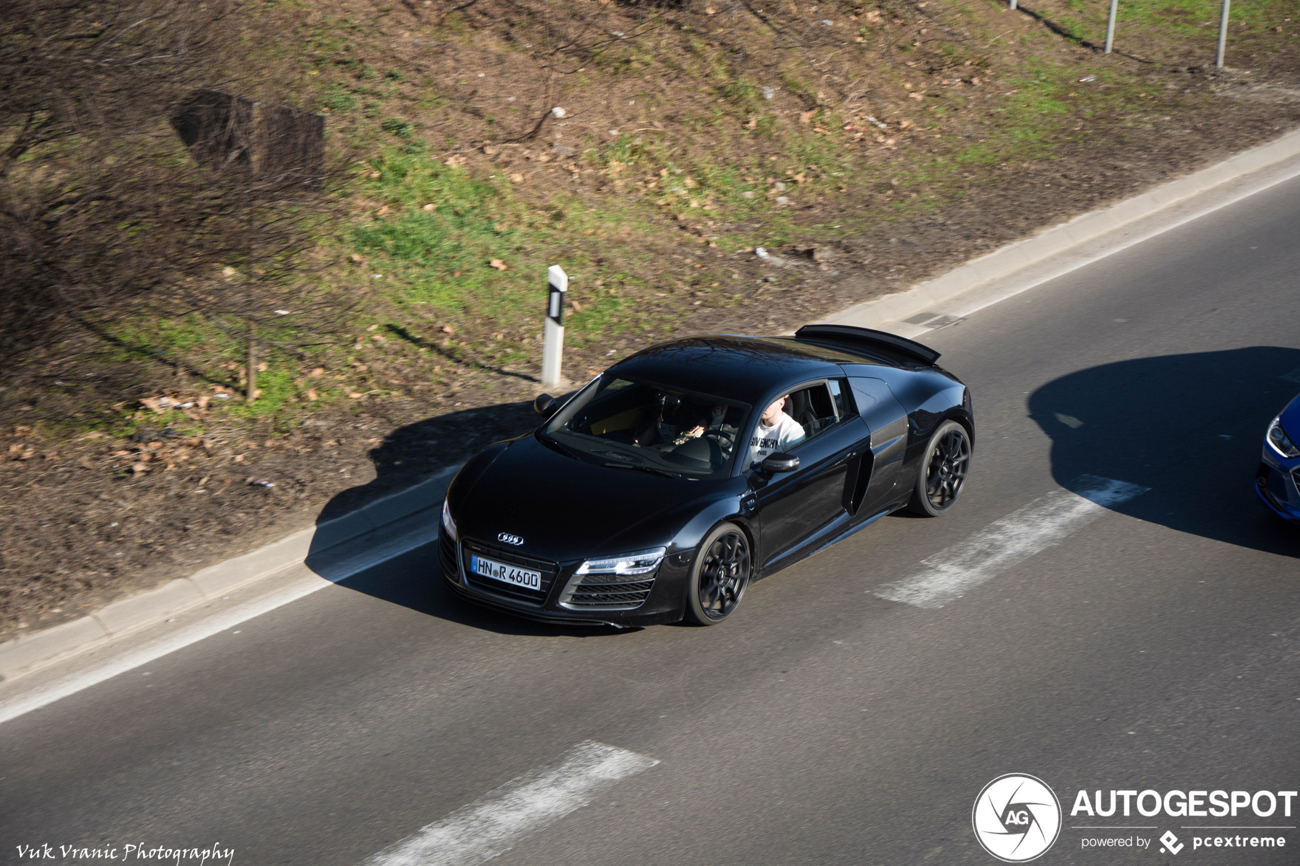 Audi R8 V10 Plus 2013