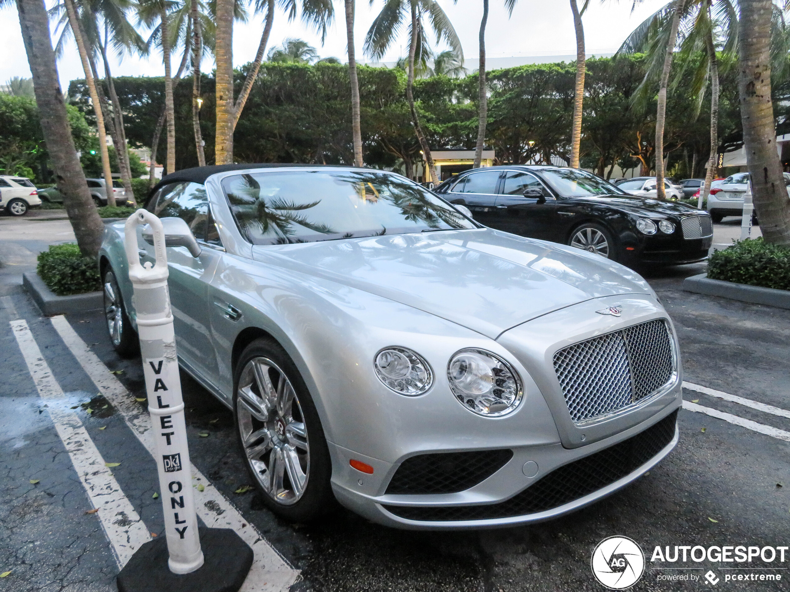 Bentley Continental GTC V8 2016