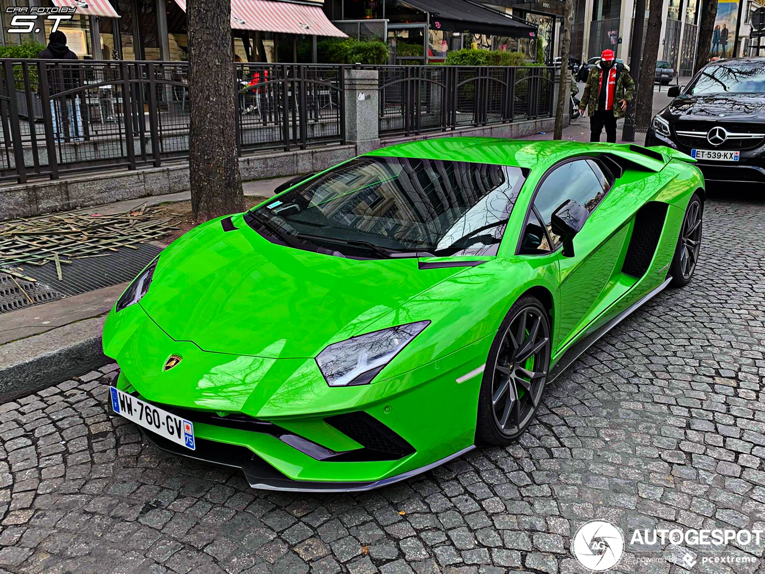 Lamborghini Aventador S LP740-4