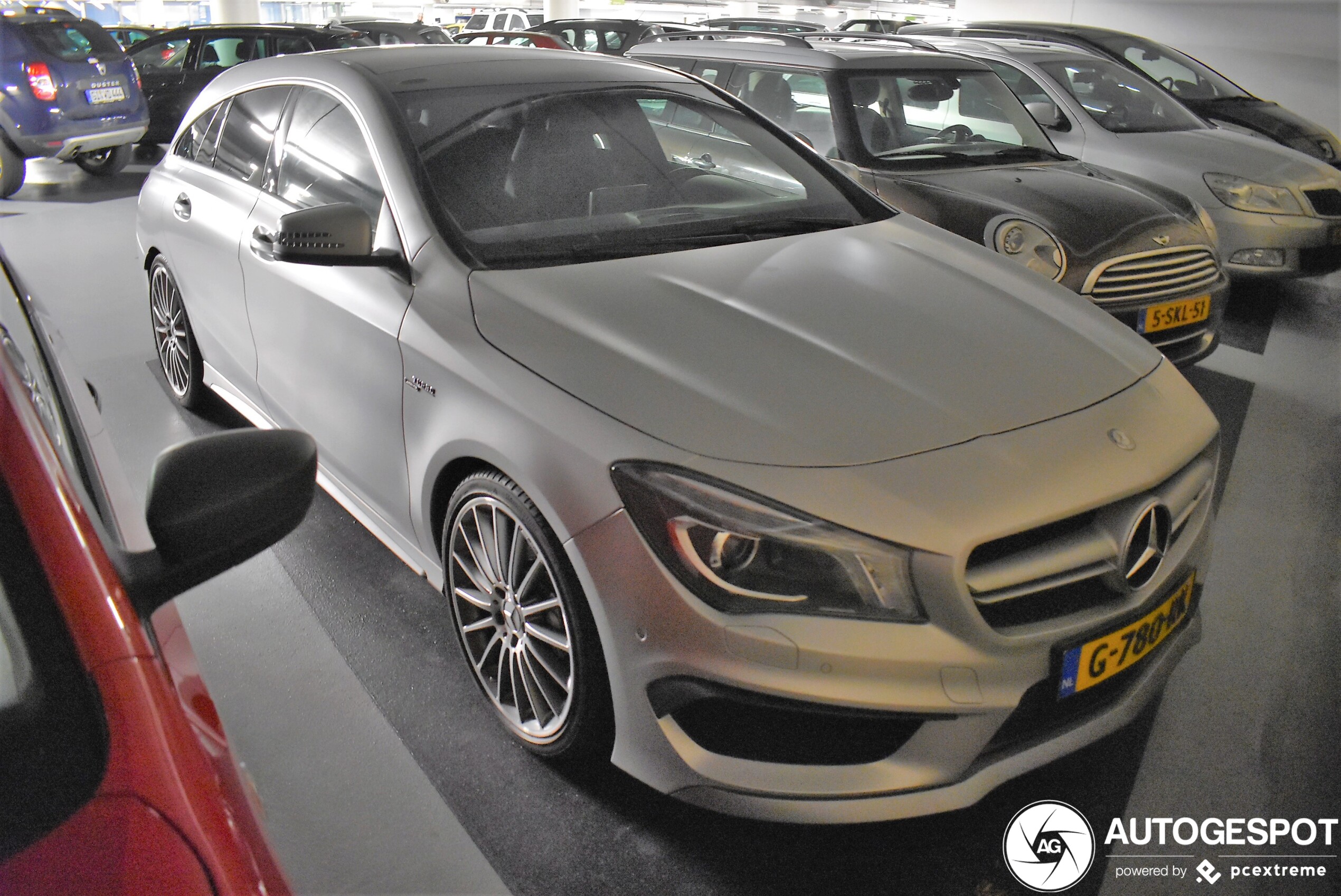 Mercedes-Benz CLA 45 AMG Shooting Brake