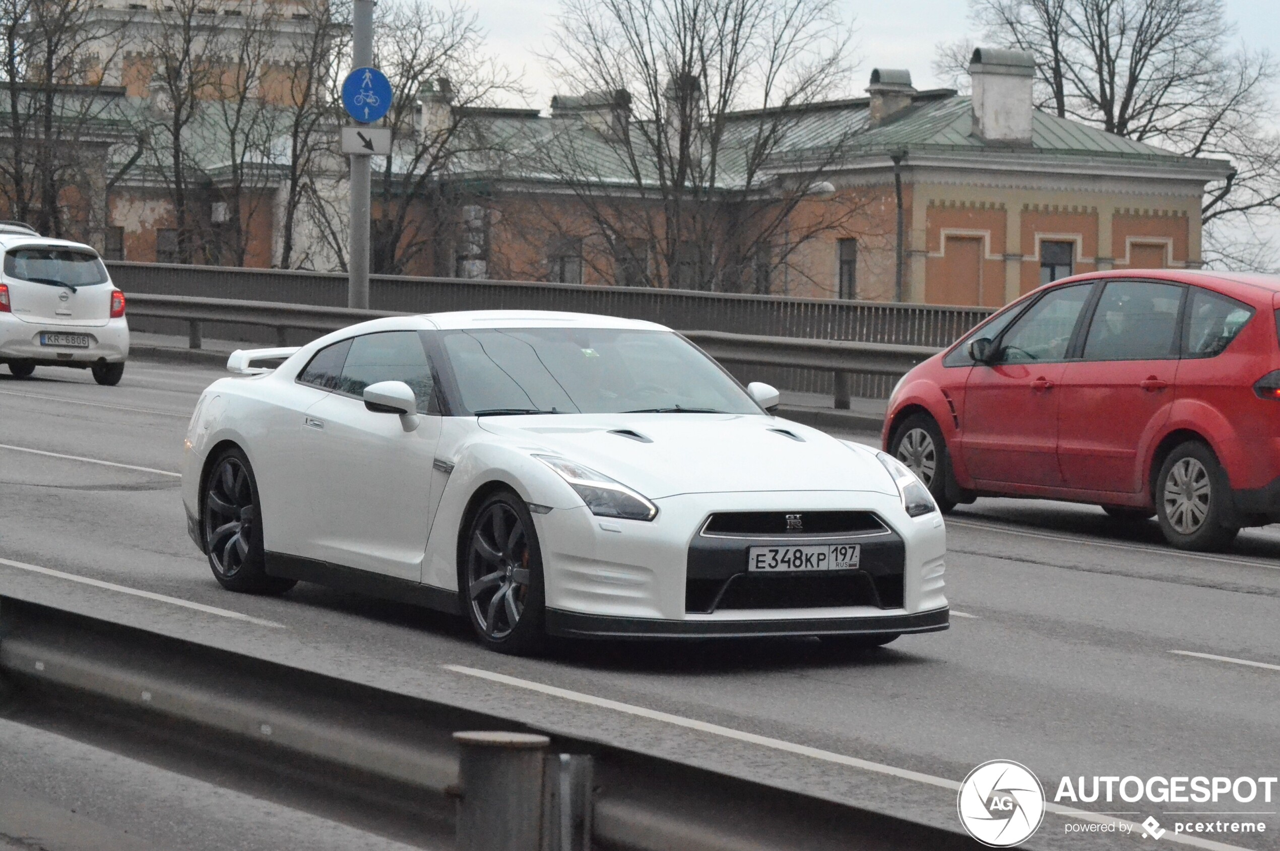 Nissan GT-R 2014