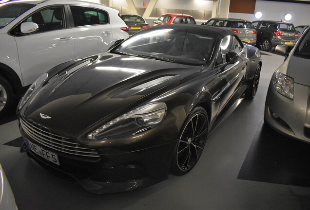 Aston Martin Vanquish Volante