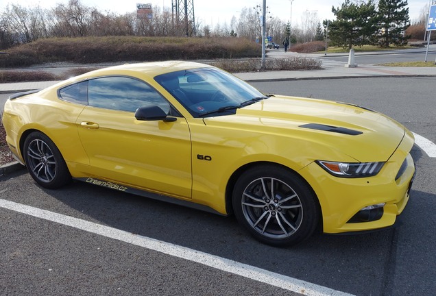 Ford Mustang GT 2015