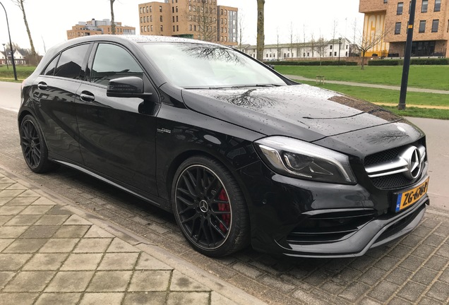 Mercedes-AMG A 45 W176 2015