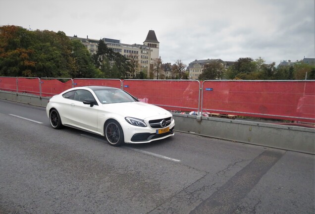 Mercedes-AMG C 63 S Coupé C205