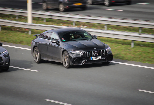 Mercedes-AMG GT 63 X290