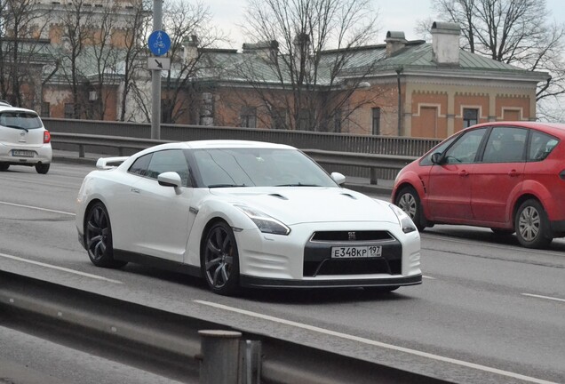 Nissan GT-R 2014