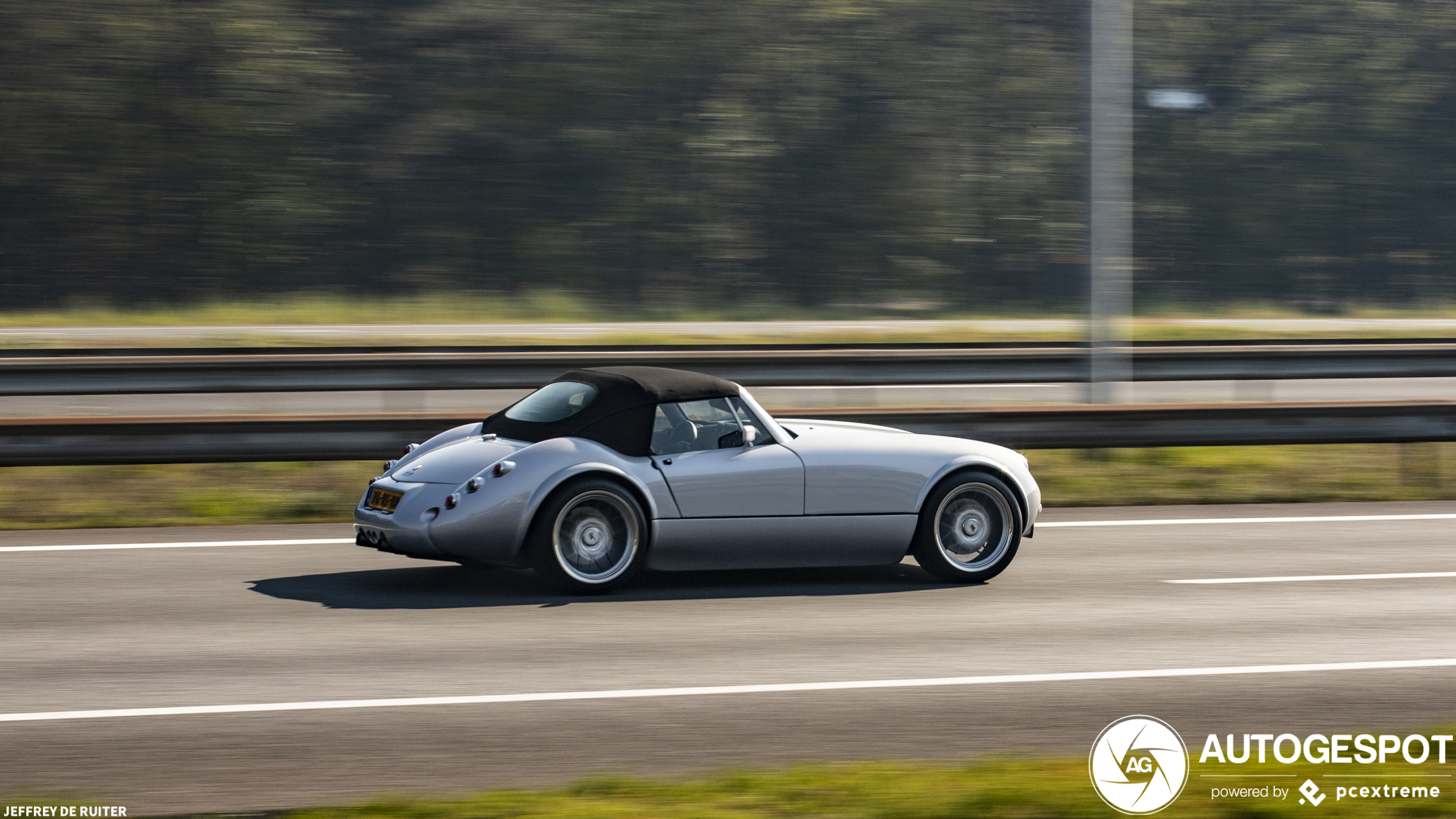 Wiesmann Roadster MF3