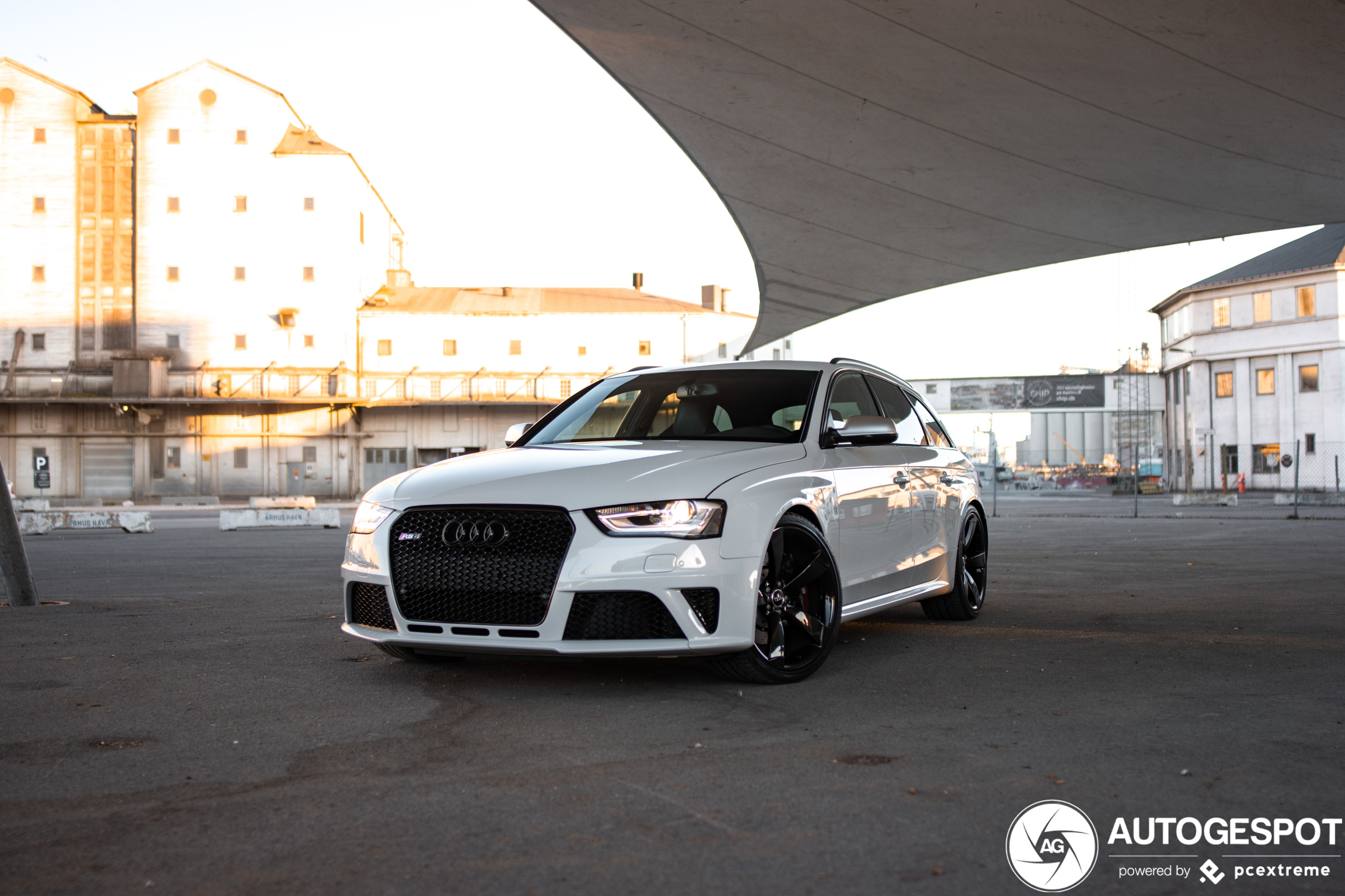 Audi RS4 Avant B8